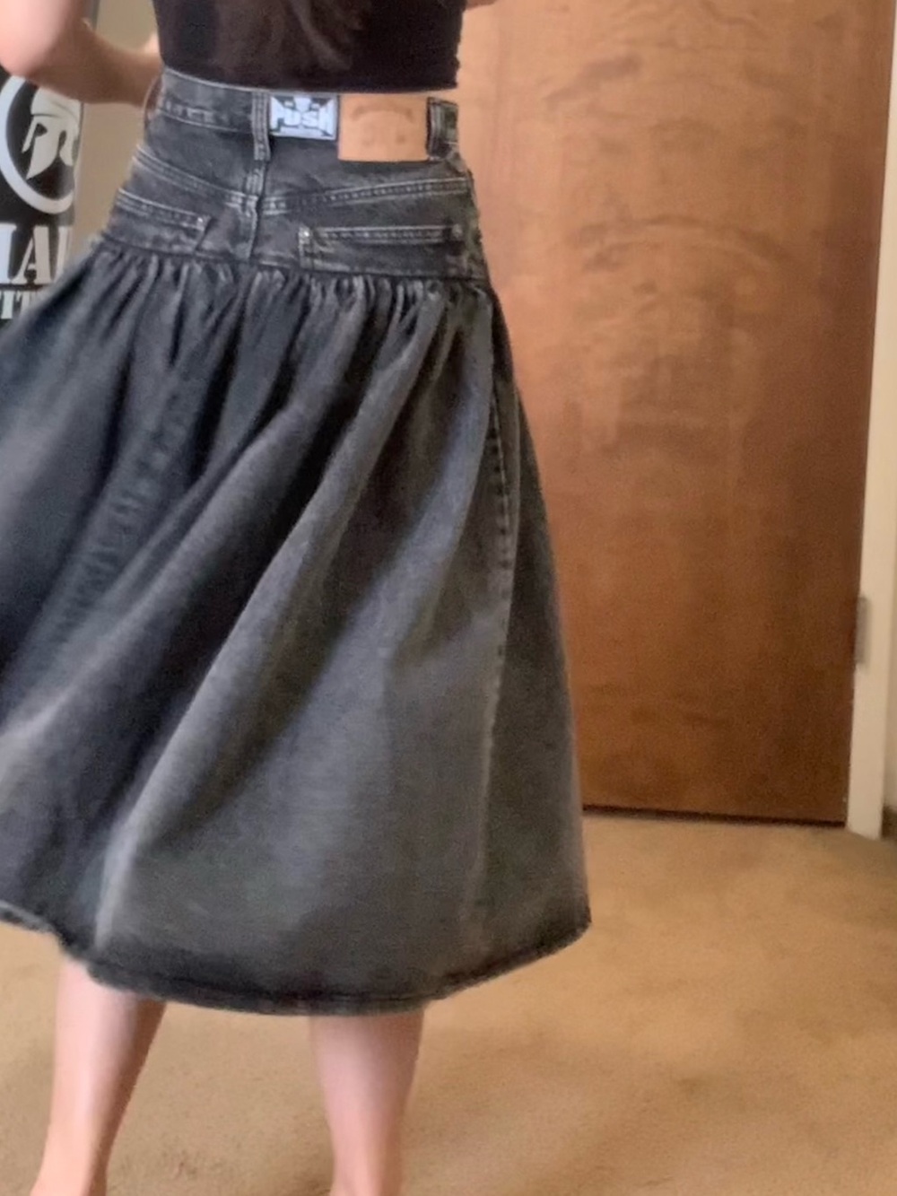 Push Button High-Waist Washed Black Denim Midi Skirt S
